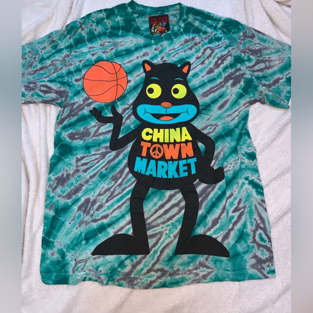 Chinatown market x dabs myla
Size m
Used good condition